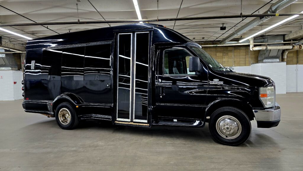 party bus rental fleet